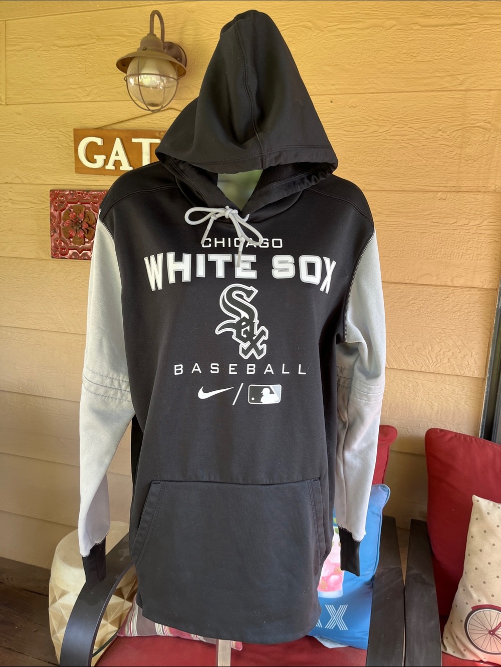 Nike Chicago White Sox Black and Gray Pull On Hoodie